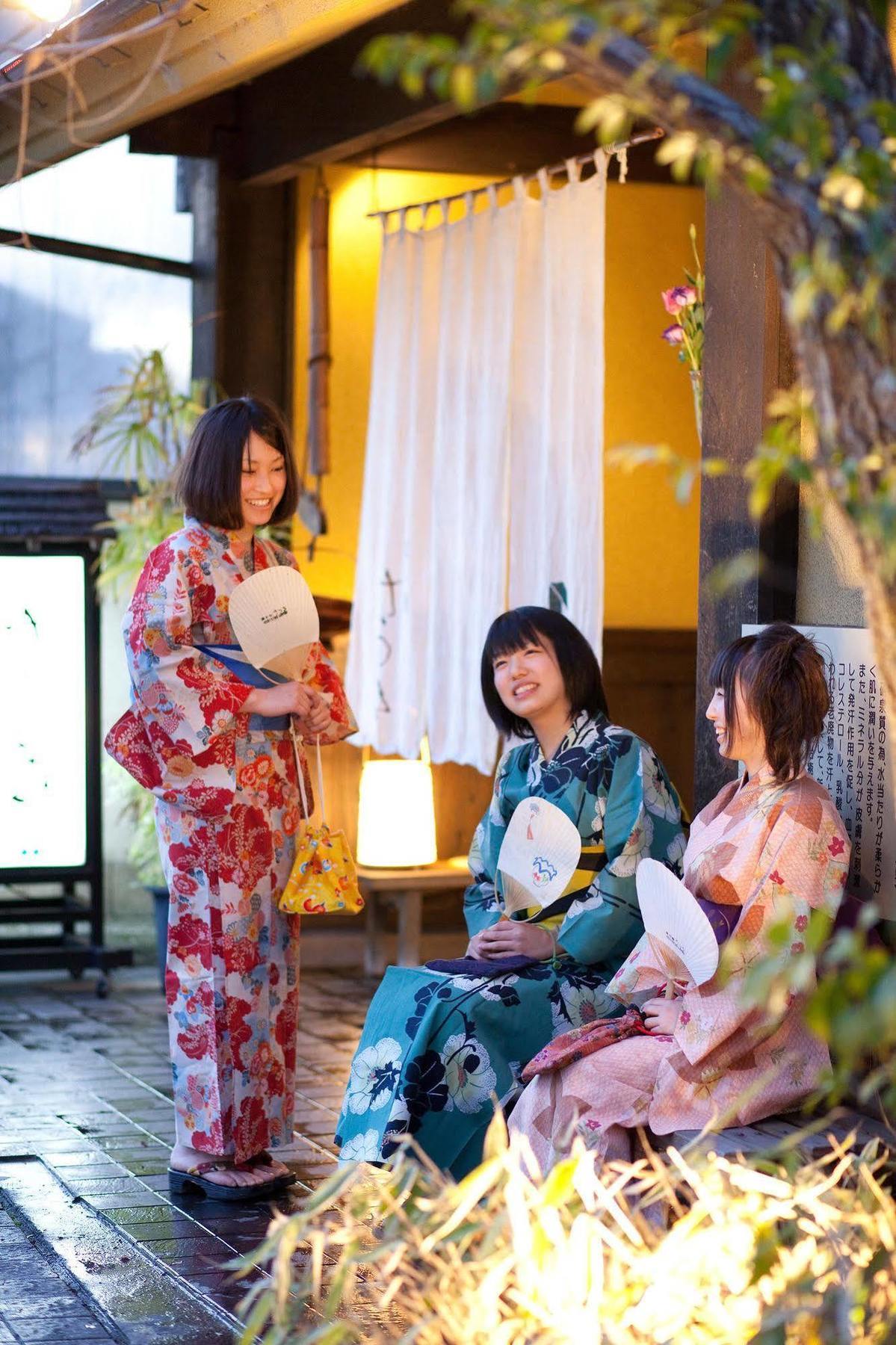 Tabi No Yado Satsuki Hotel Hita Buitenkant foto